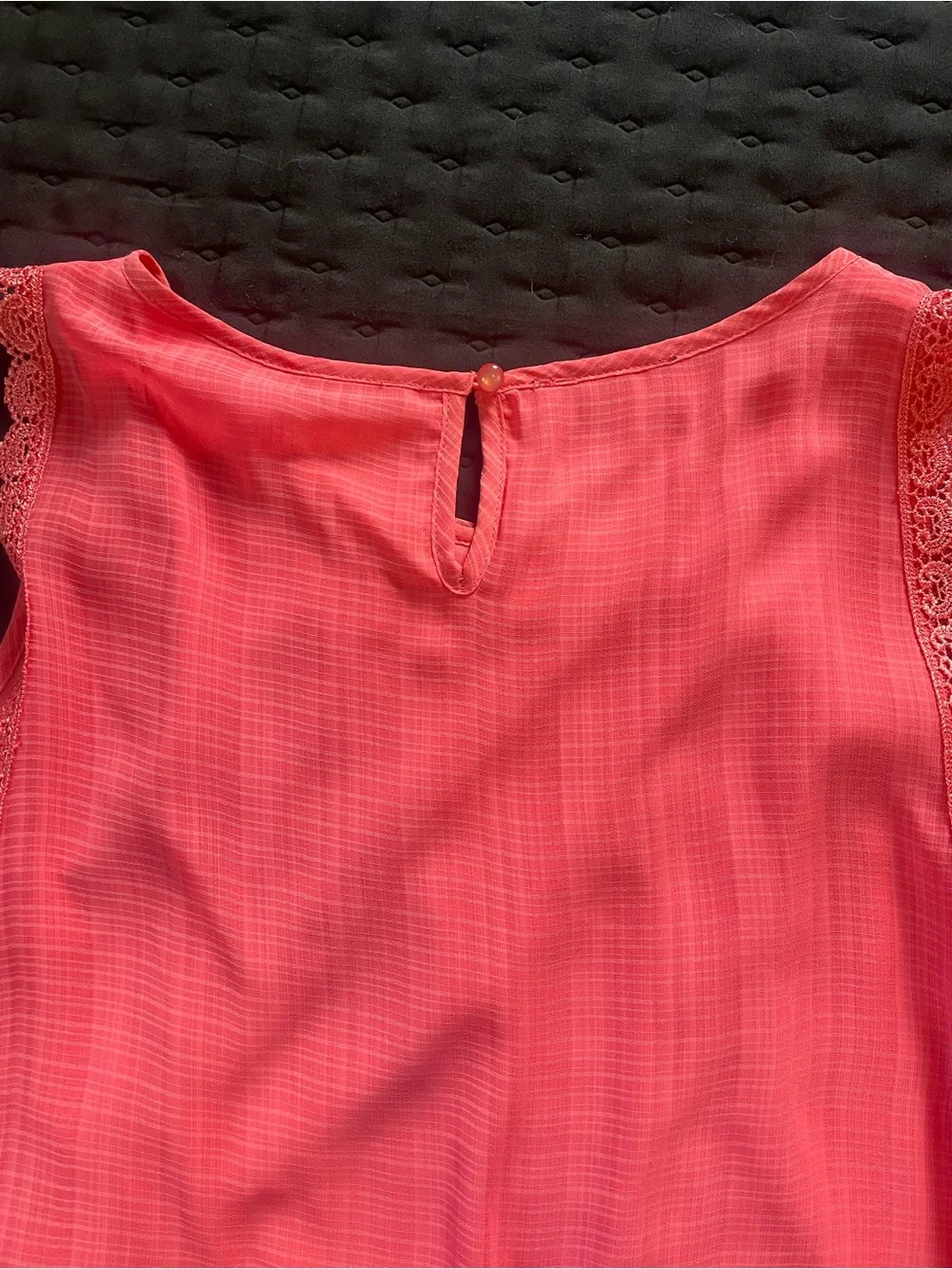 AB Studio Coral Pink Lace-Trim Sleeveless Elastic hem Medium